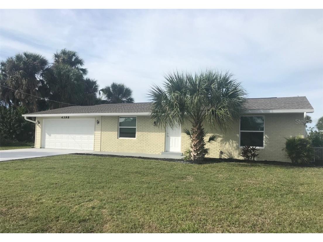 4398 Mundella Circle Port Charlotte FL 33948 - ALBACORE WATRWAY TO COUNTRYMAN C7486808 image1