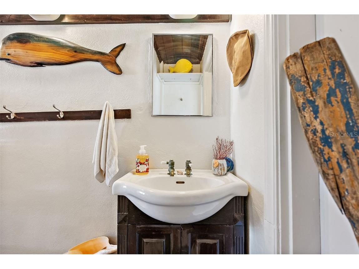 44 77th Avenue Treasure Island FL 33706 TB8392452 image20