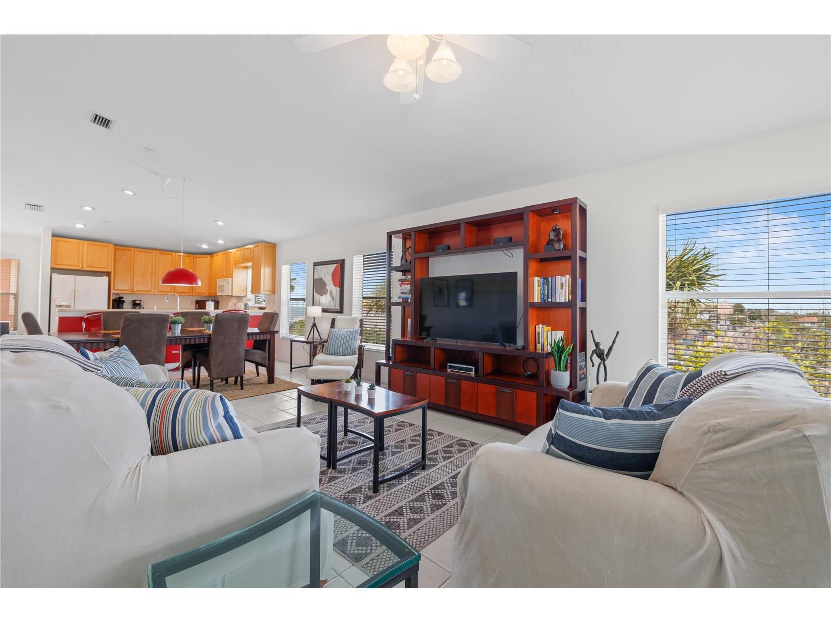 44 Gulf Boulevard #204 Indian Rocks Beach FL 33785 TB8415408 image19