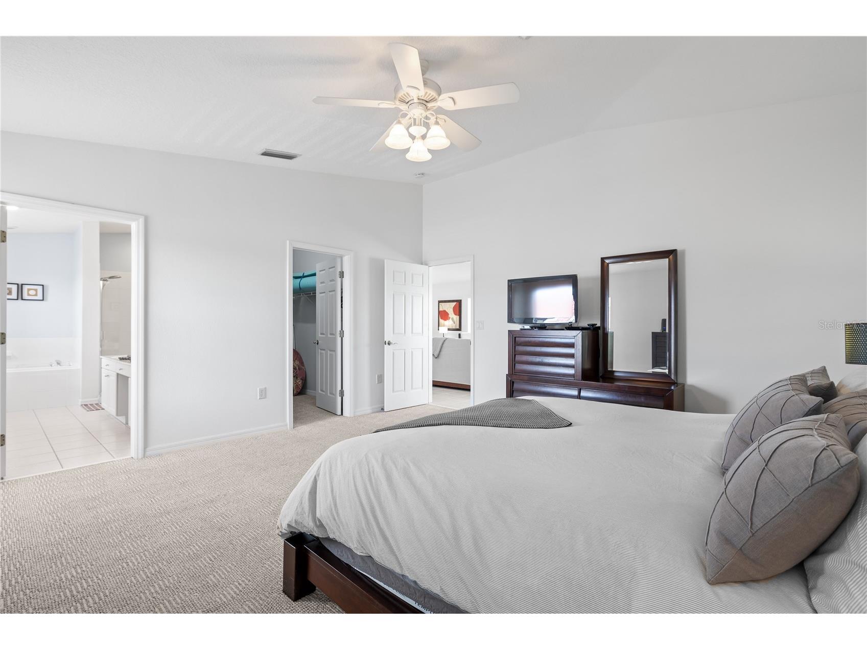 44 Gulf Boulevard #204 Indian Rocks Beach FL 33785 TB8415408 image35