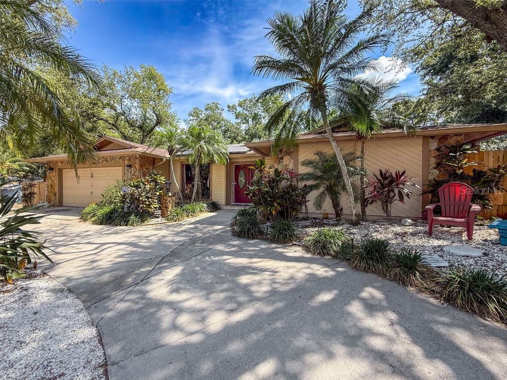 44 Pinewood Circle Safety Harbor FL 34695 TB8380479 image1