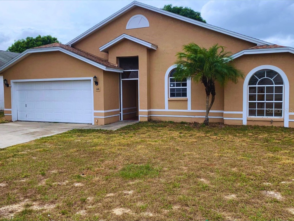 44 Saint Kitts Circle Winter Haven FL 33884 P4928072 image1