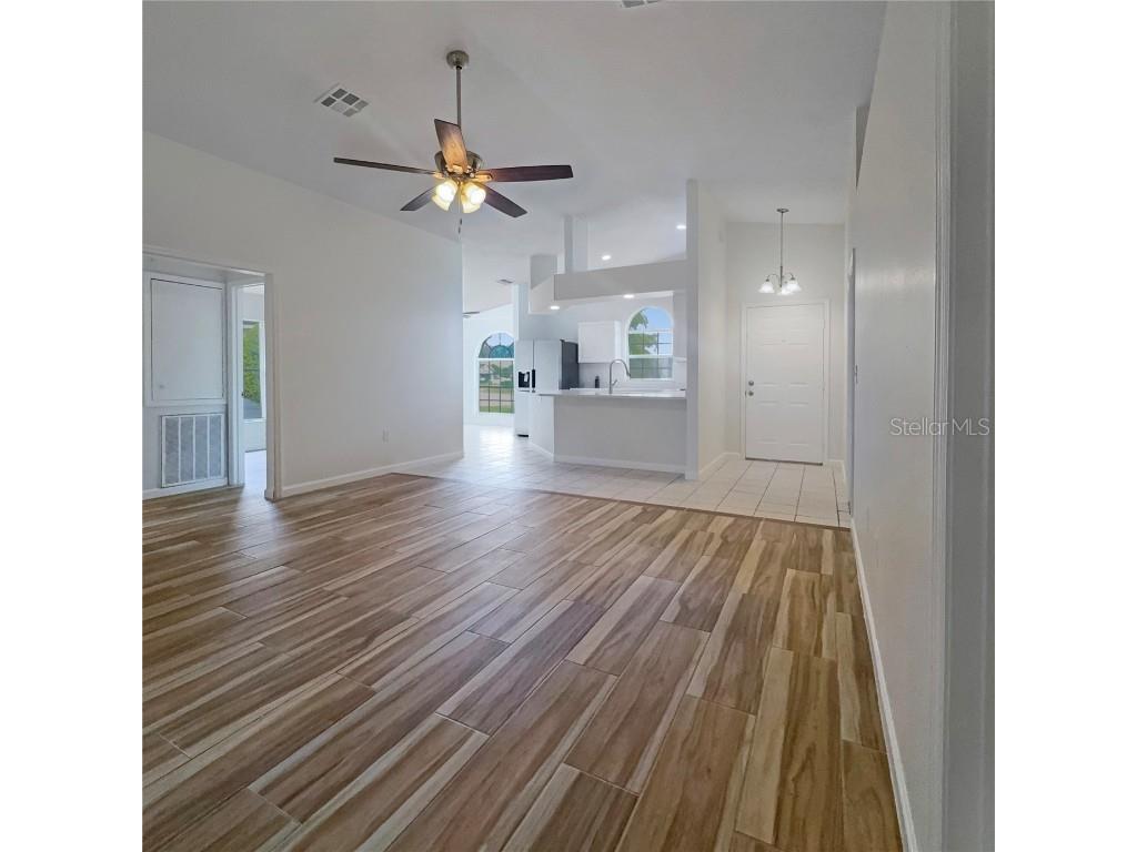 44 Saint Kitts Circle Winter Haven FL 33884 P4936640 image11