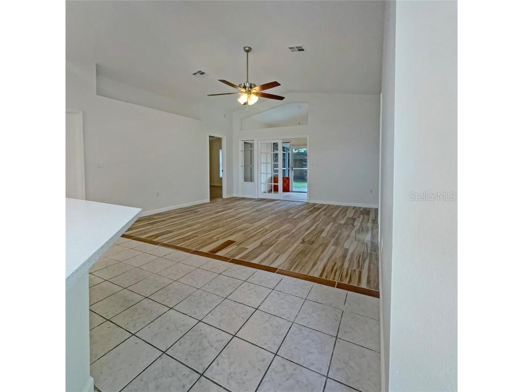 44 Saint Kitts Circle Winter Haven FL 33884 P4936640 image12