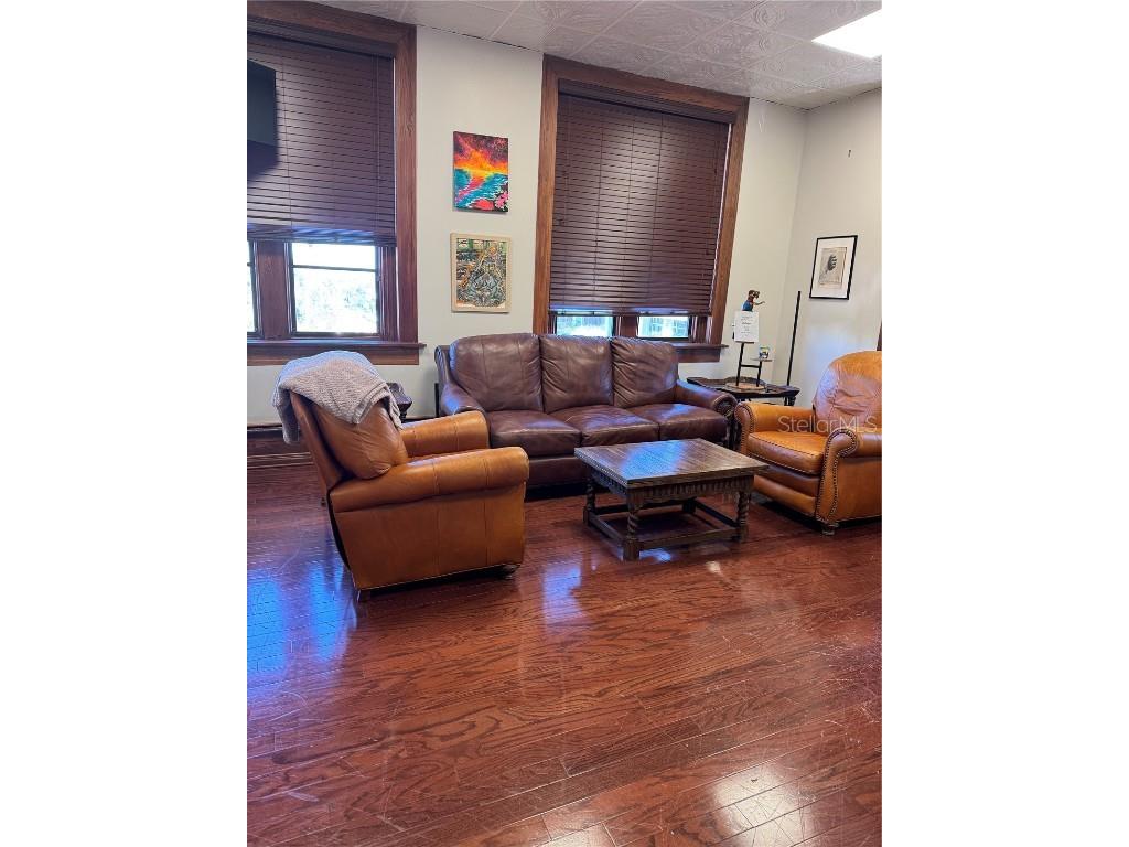 44 SE 1st Avenue Ocala FL 34471 OM713955 image1