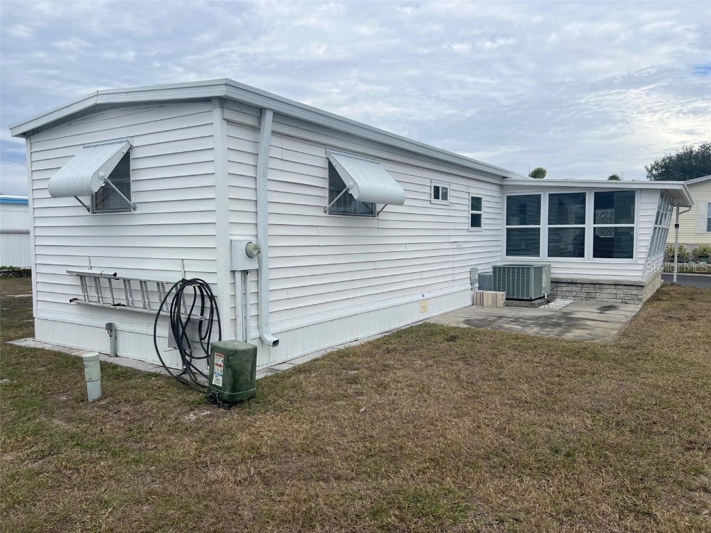 44 Thatch Palm Street W Largo FL 33770 TB8461259 image5