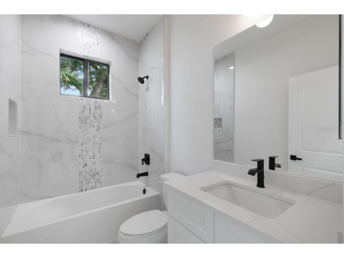 44 Tournament Road Rotonda West FL 33947 O6315550 image17