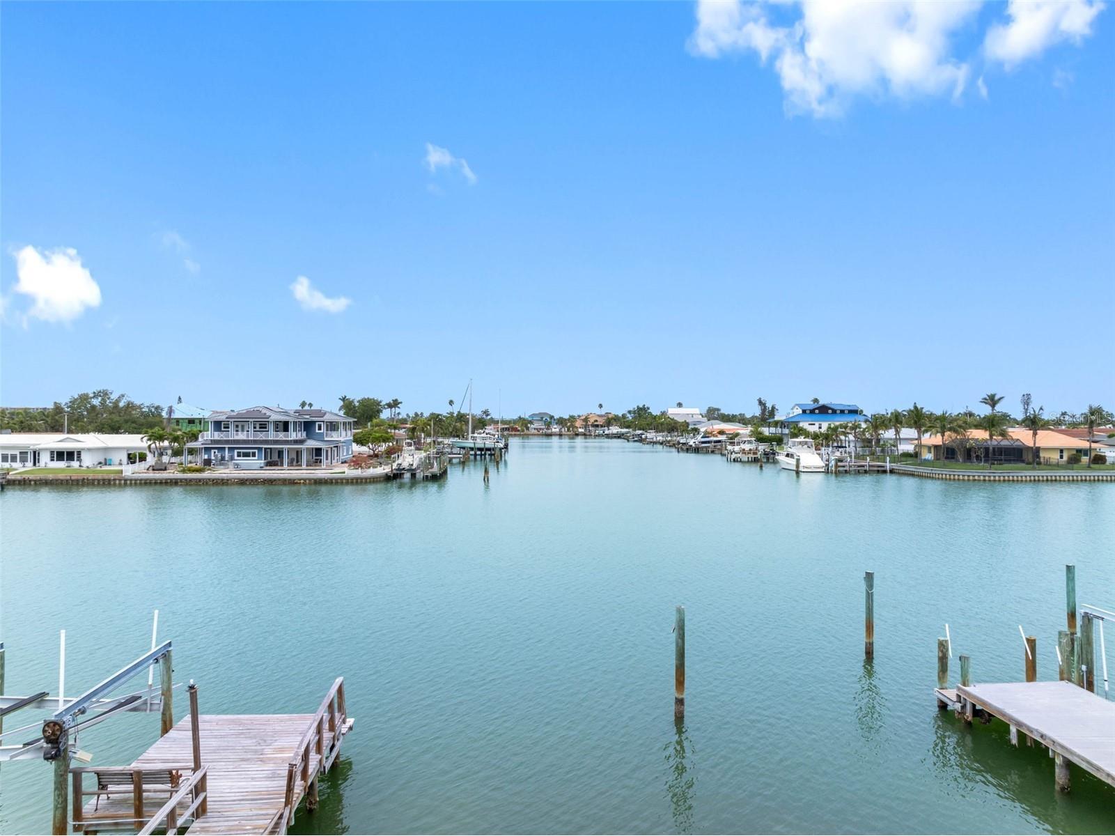 440 115th Avenue Treasure Island FL 33706 - BOCA CIEGA BAY TB8383431 image1