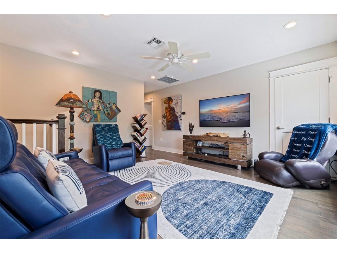 440 11th Avenue NE Saint Petersburg FL 33701 TB8405234 image22