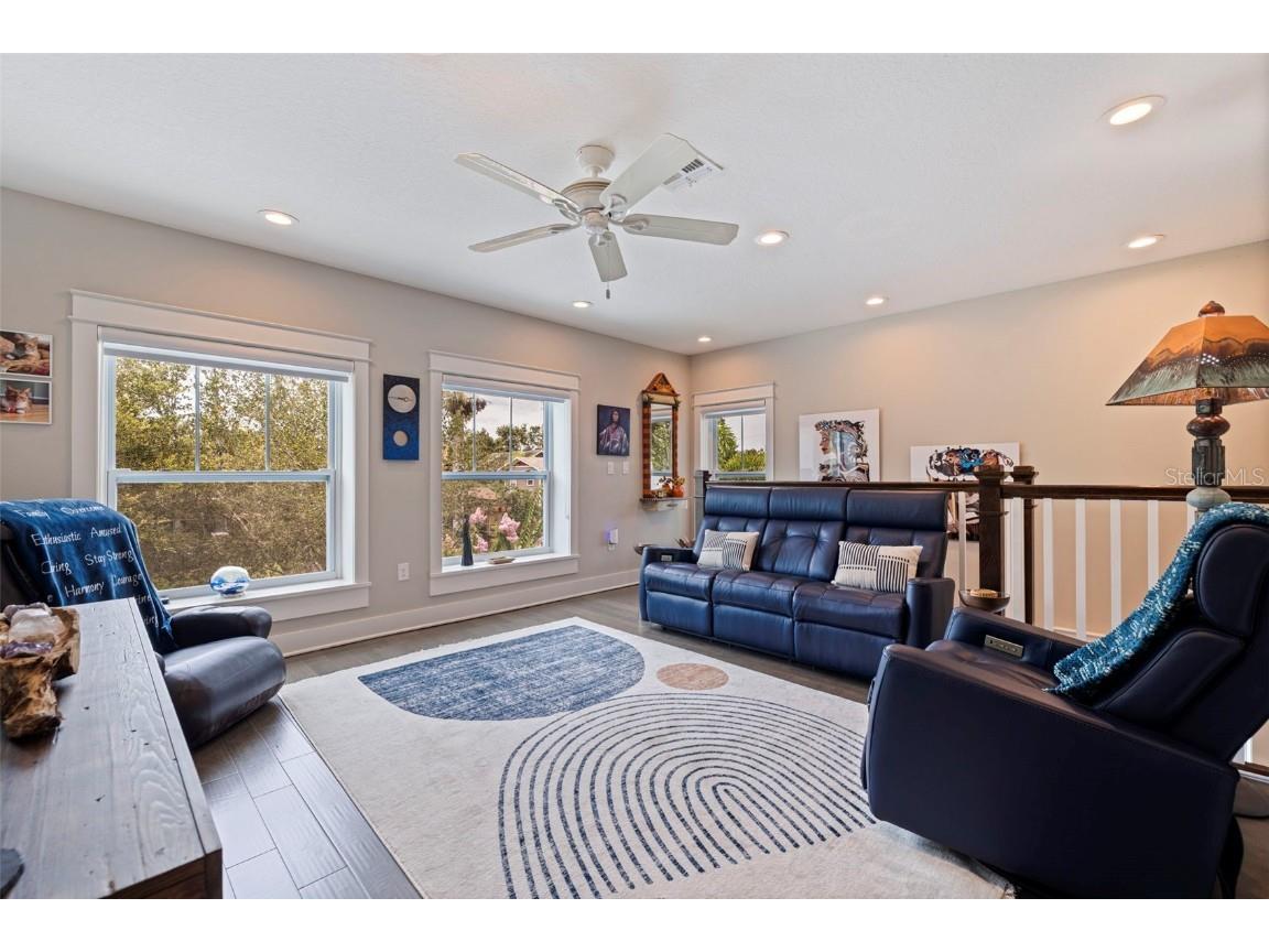 440 11th Avenue NE Saint Petersburg FL 33701 TB8405234 image23