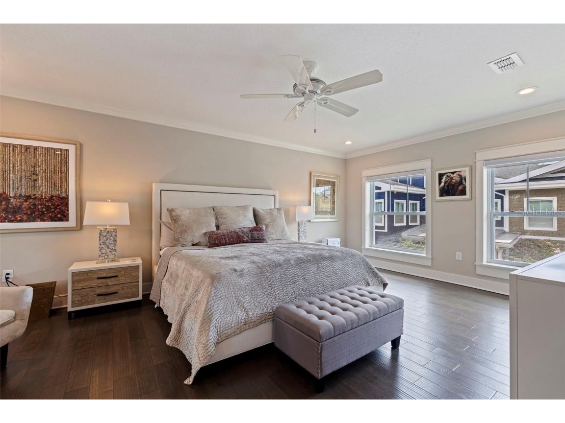 440 11th Avenue NE Saint Petersburg FL 33701 TB8405234 image24