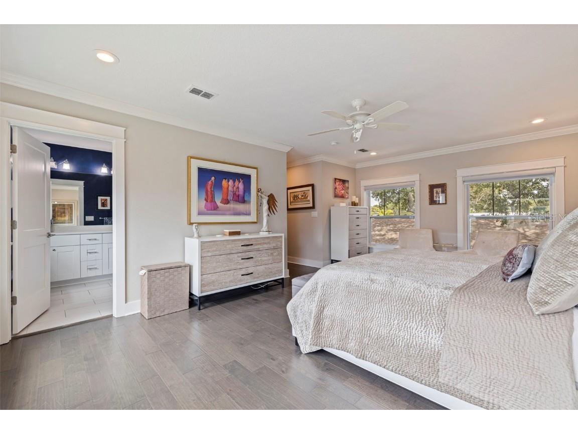 440 11th Avenue NE Saint Petersburg FL 33701 TB8405234 image26