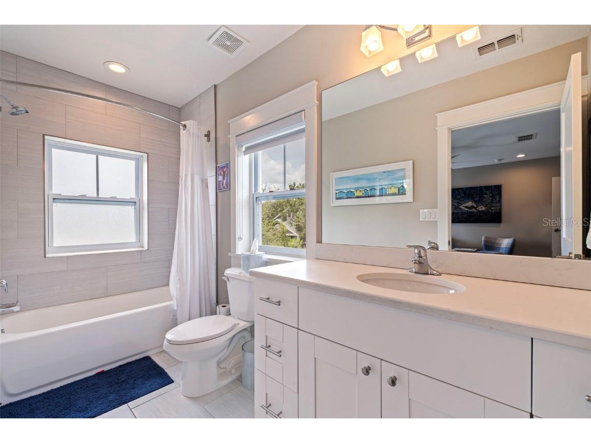 440 11th Avenue NE Saint Petersburg FL 33701 TB8405234 image31