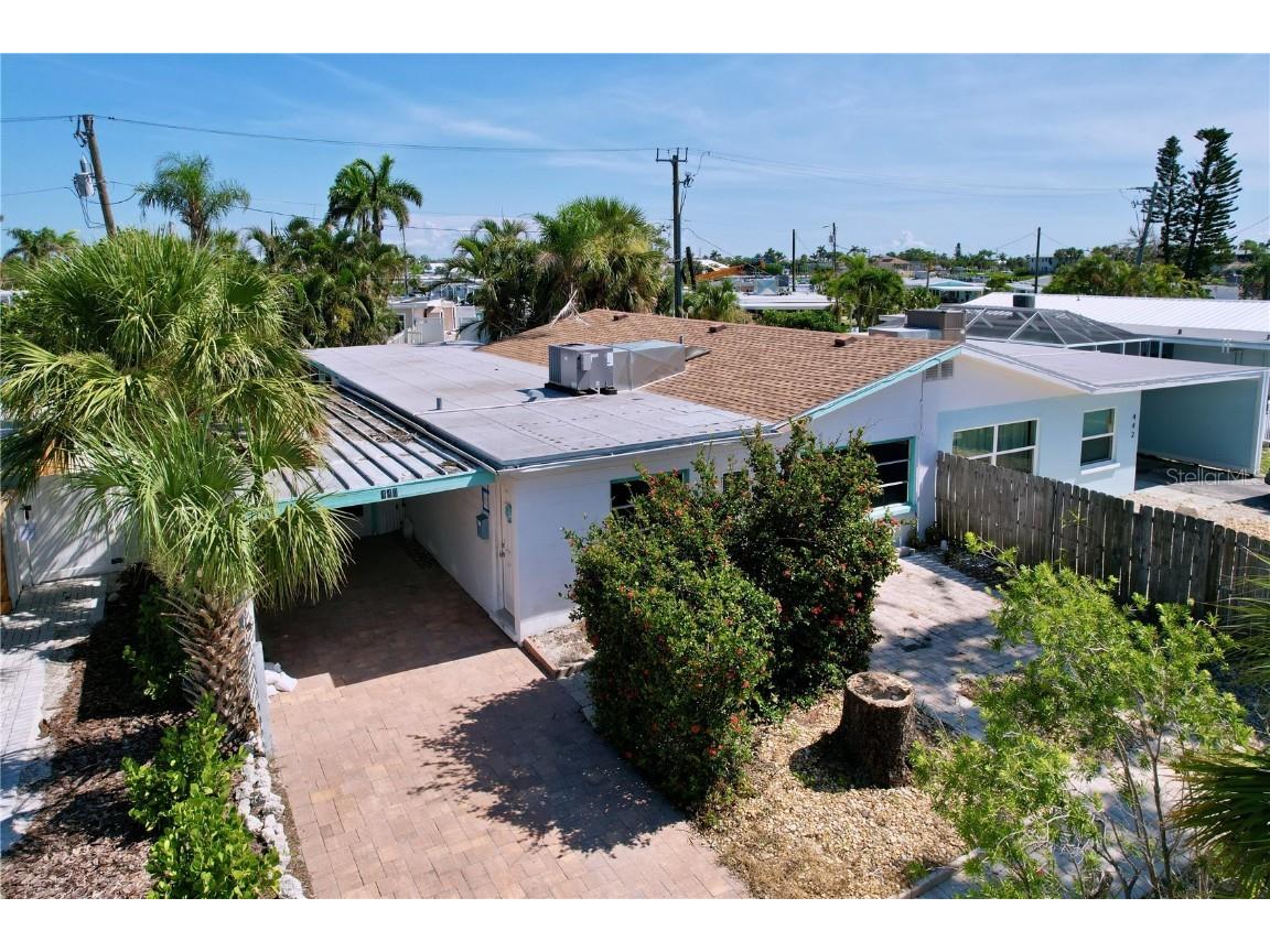 440 62nd Street Holmes Beach FL 34217 A4658666 image1