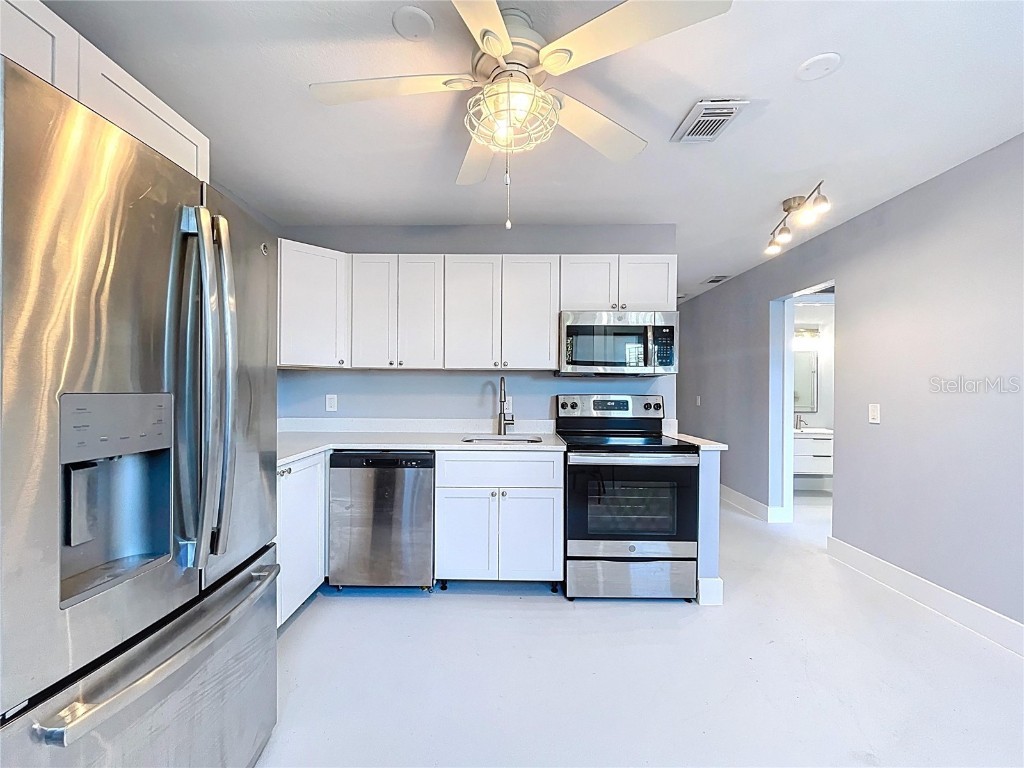 440 62nd Street Holmes Beach FL 34217 A4658666 image13