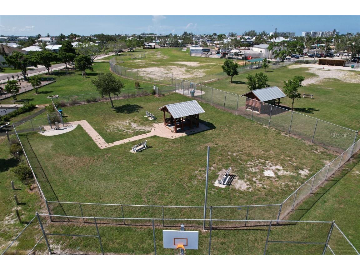 440 62nd Street Holmes Beach FL 34217 A4658666 image61