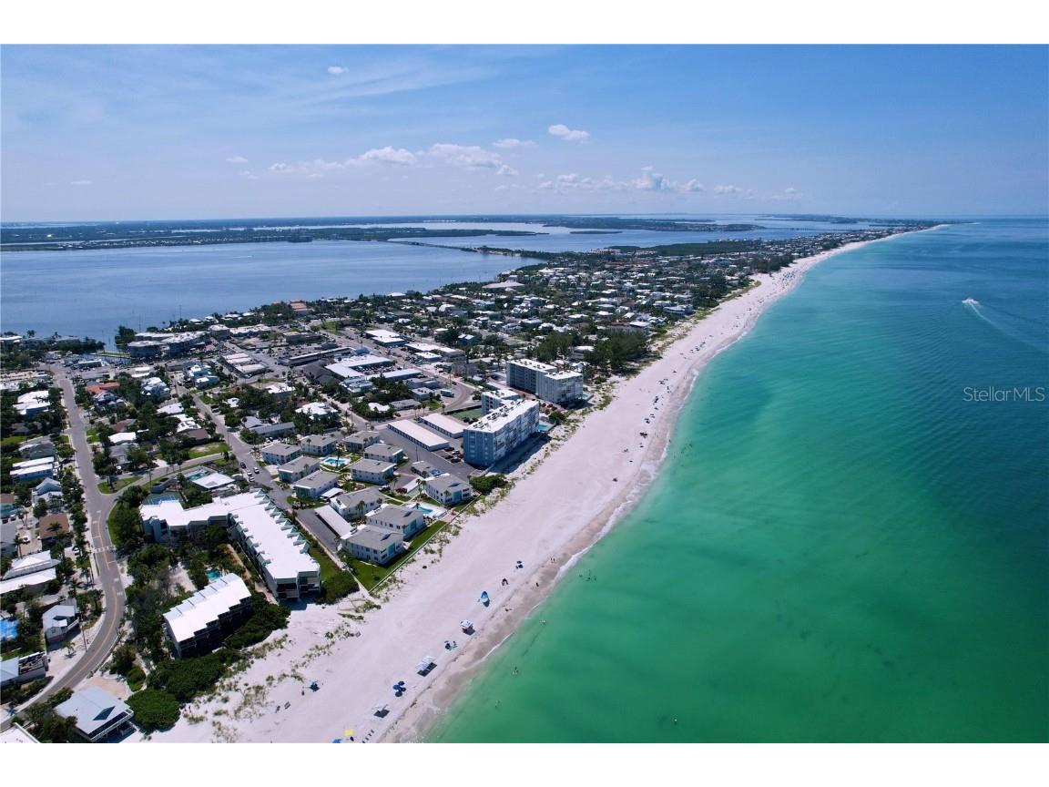 440 62nd Street Holmes Beach FL 34217 A4658666 image7