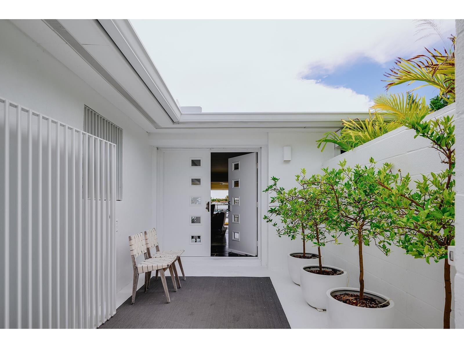 440 64th Avenue Saint Pete Beach FL 33706 TB8465058 image1