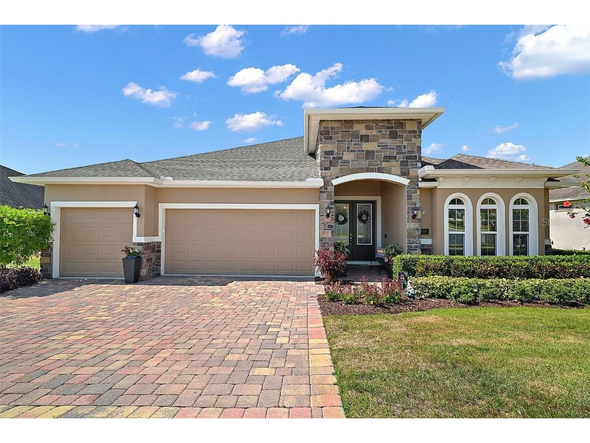 440 Bellissimo Place Howey In The Hills FL 34737 G5097502 image1