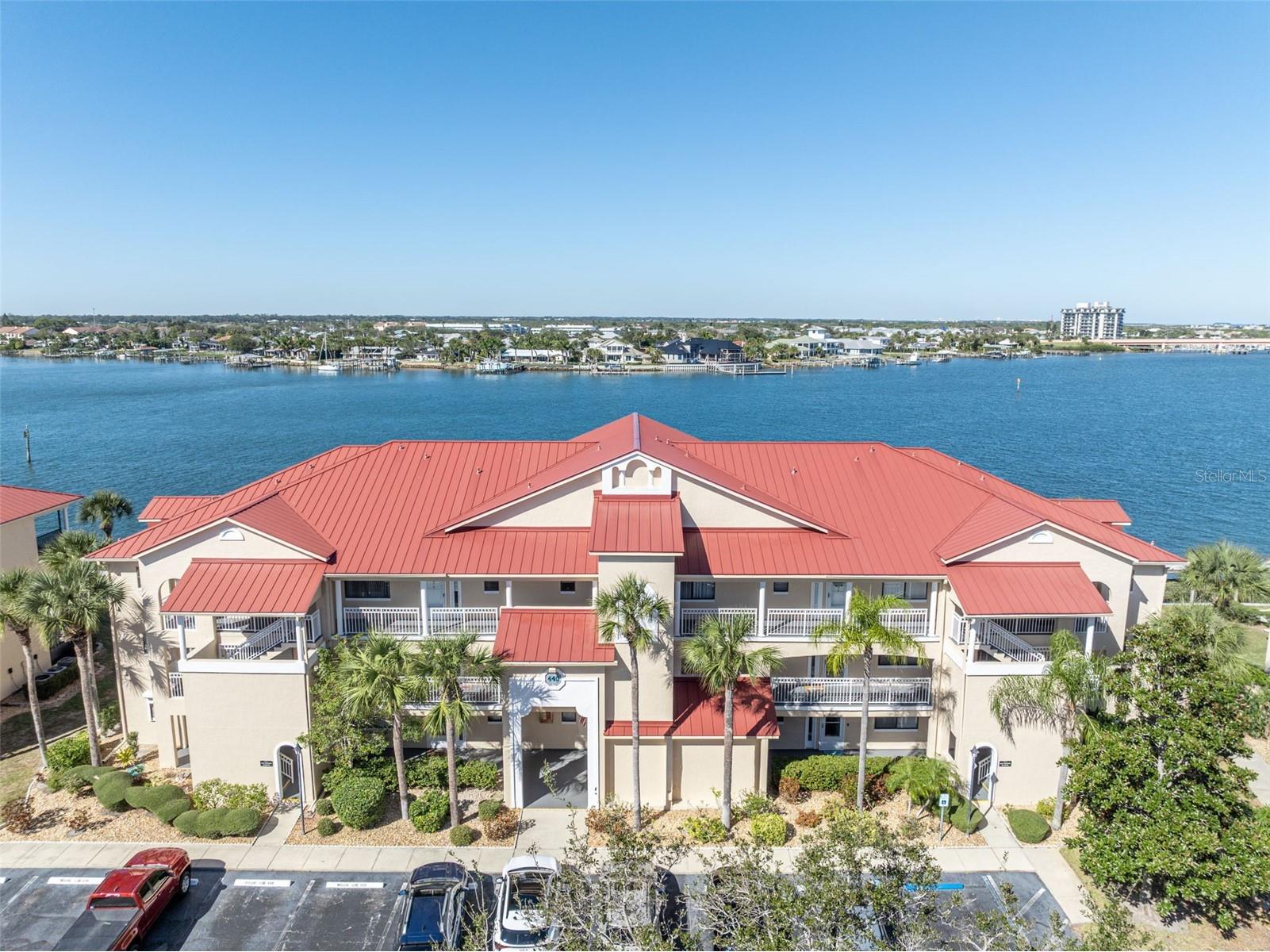 440 Bouchelle Drive #302 New Smyrna Beach FL 32169 NS1087069 image1