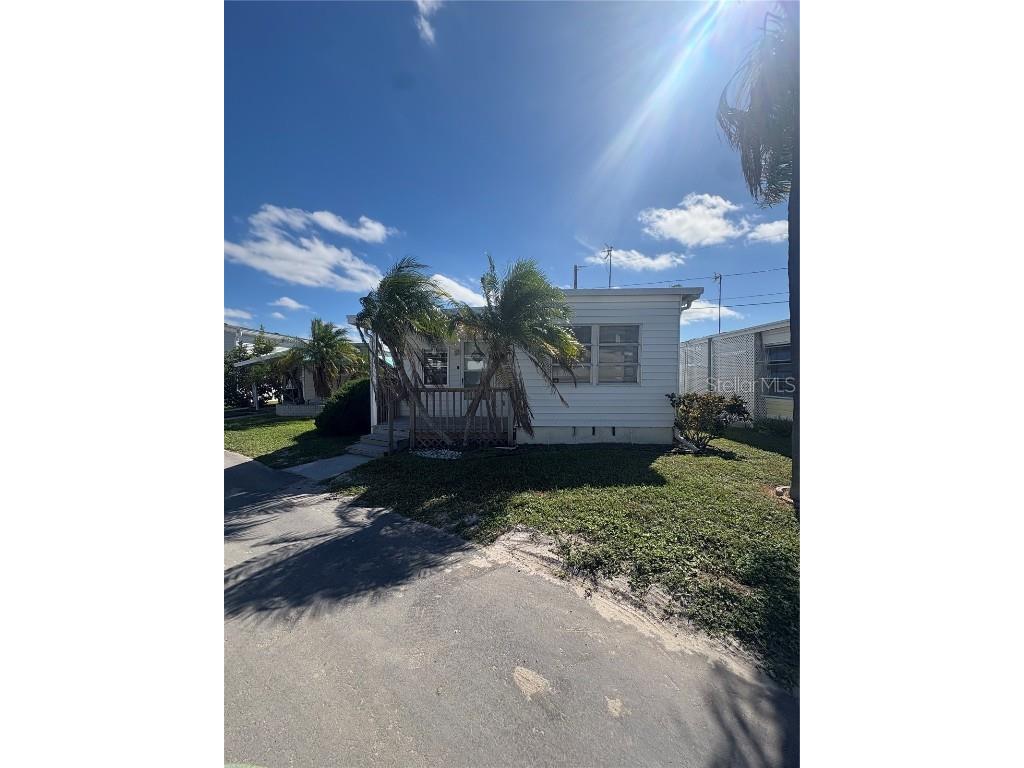 440 Denice Drive Seminole FL 33772 - LAKE SEMINOLE TB8442268 image4
