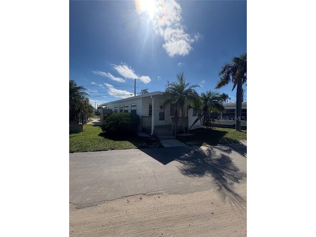 440 Denice Drive Seminole FL 33772 - LAKE SEMINOLE TB8442268 image5