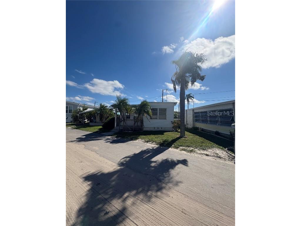 440 Denice Drive Seminole FL 33772 - LAKE SEMINOLE TB8442268 image6