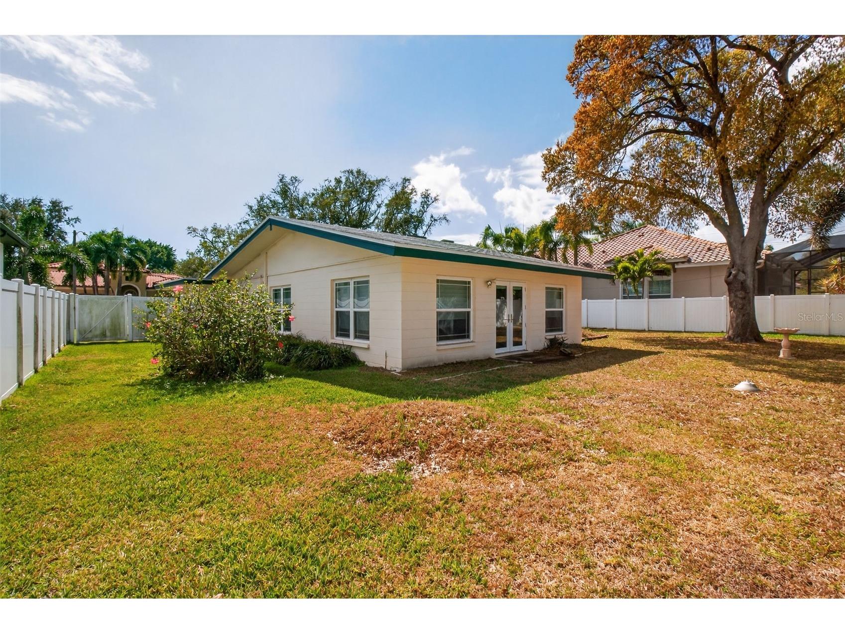 440 Lido Way NE Saint Petersburg FL 33704 TB8481330 image18