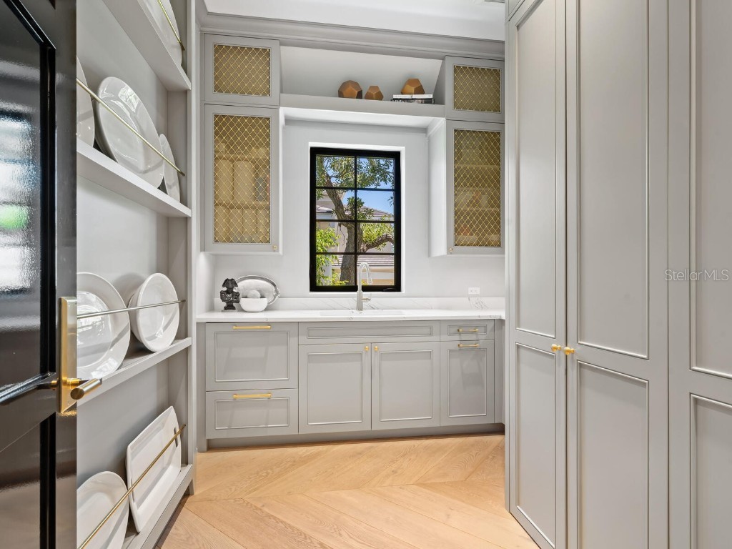 440 Meadow Lark Drive Sarasota FL 34236 - SARASOTA BAY A4666605 image20