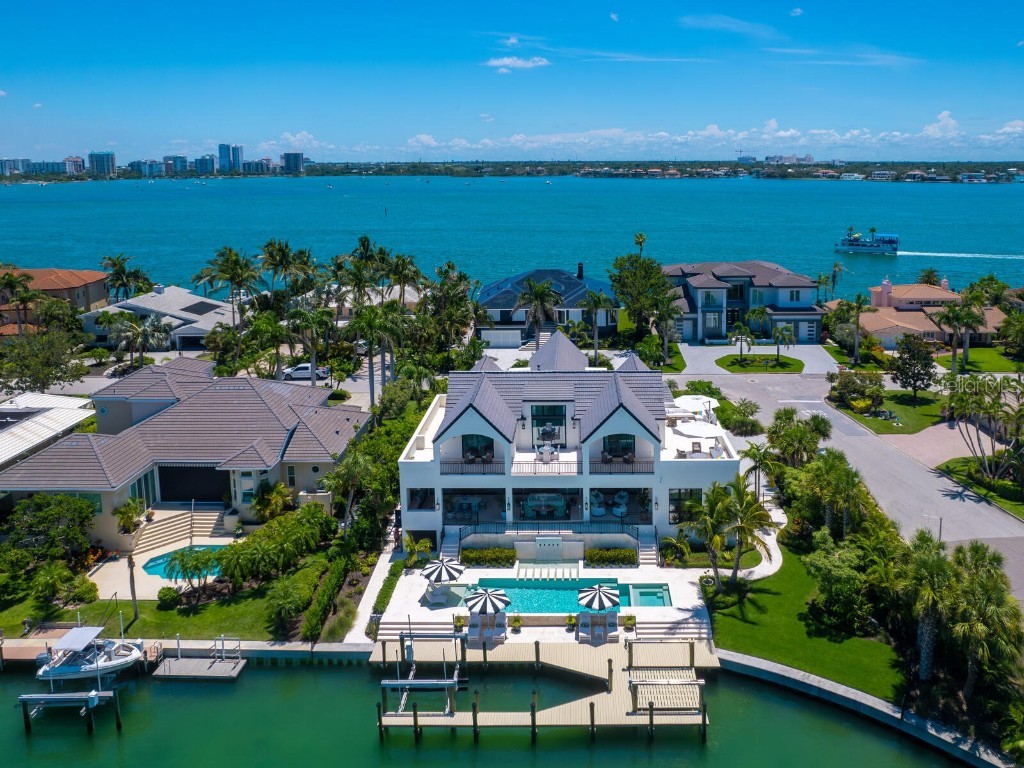 440 Meadow Lark Drive Sarasota FL 34236 - SARASOTA BAY A4666605 image5