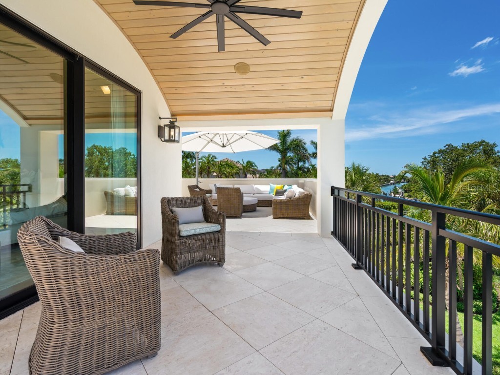 440 Meadow Lark Drive Sarasota FL 34236 - SARASOTA BAY A4666605 image64