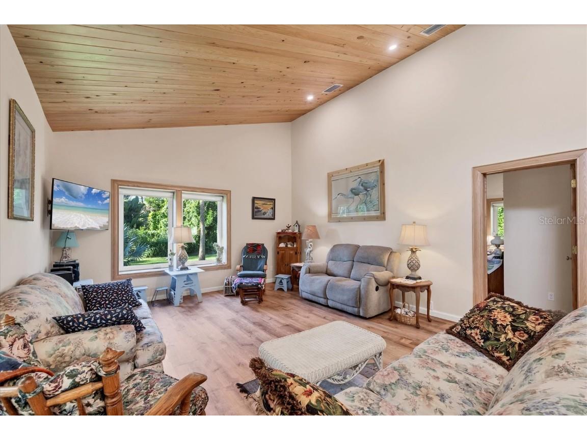 440 Ochre Lane Englewood FL 34223 D6143799 image11