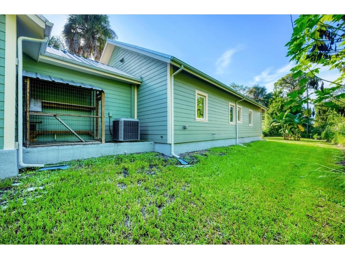 440 Ochre Lane Englewood FL 34223 D6143799 image36