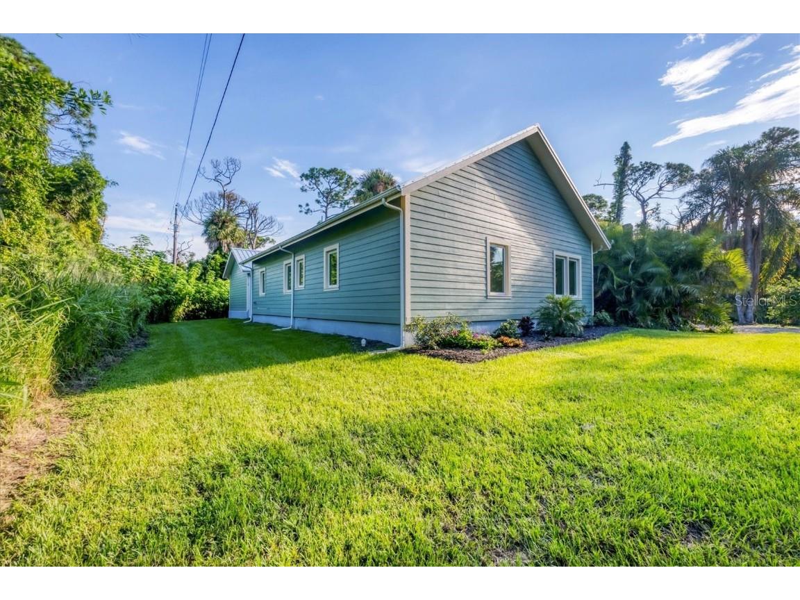 440 Ochre Lane Englewood FL 34223 D6143799 image37