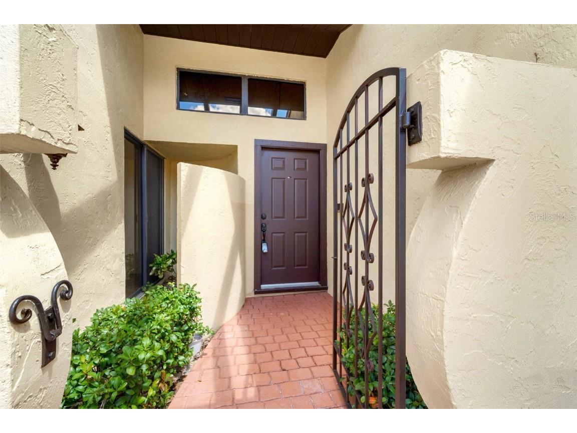 440 Palmetto Court #1 Venice FL 34285 - GULF OF MEXICO N6134351 image1