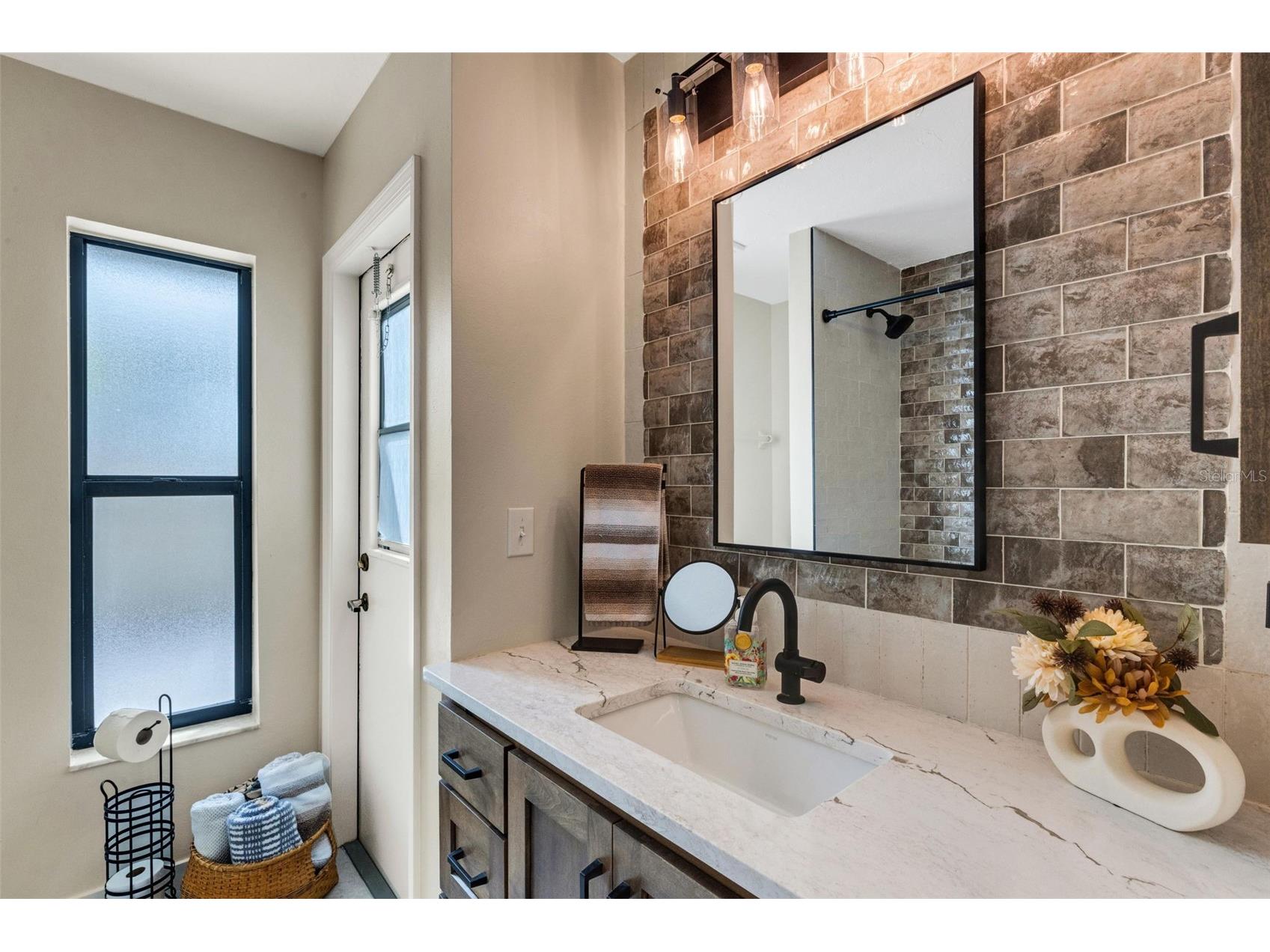 440 Palmetto Court #1 Venice FL 34285 - GULF OF MEXICO N6143511 image31