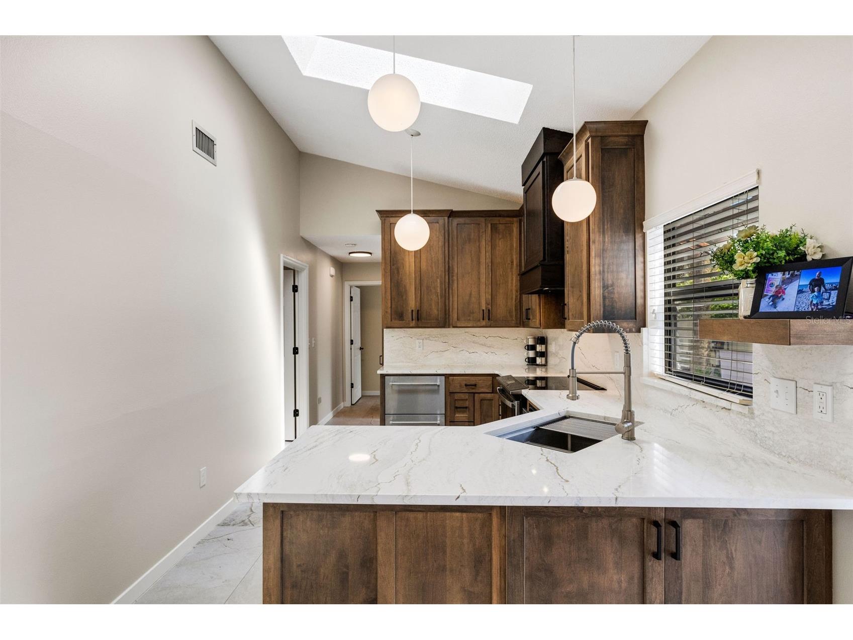 440 Palmetto Court #1 Venice FL 34285 - GULF OF MEXICO N6143511 image8