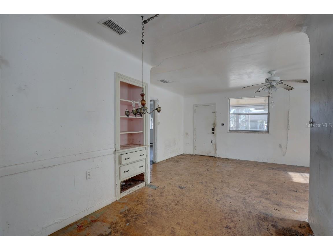 440 S Bayshore Drive Madeira Beach FL 33708 TB8369183 image12