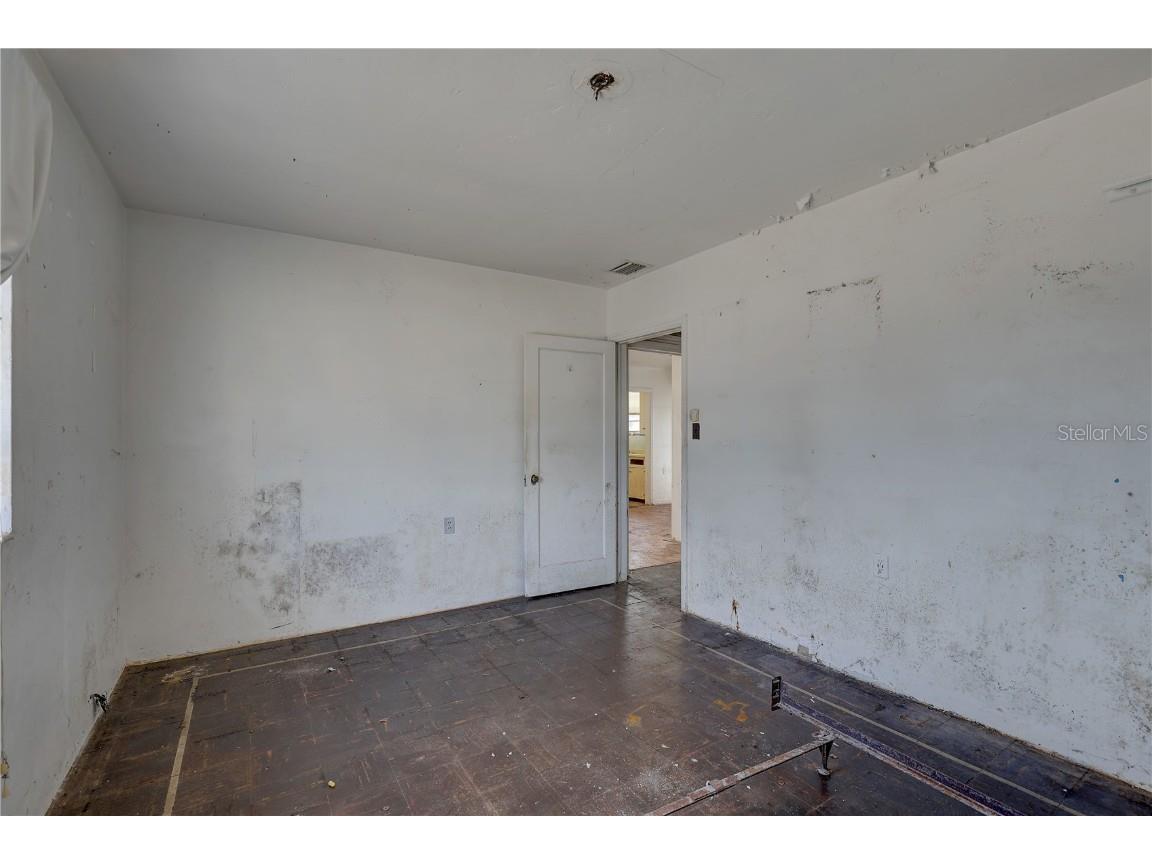 440 S Bayshore Drive Madeira Beach FL 33708 TB8369183 image16