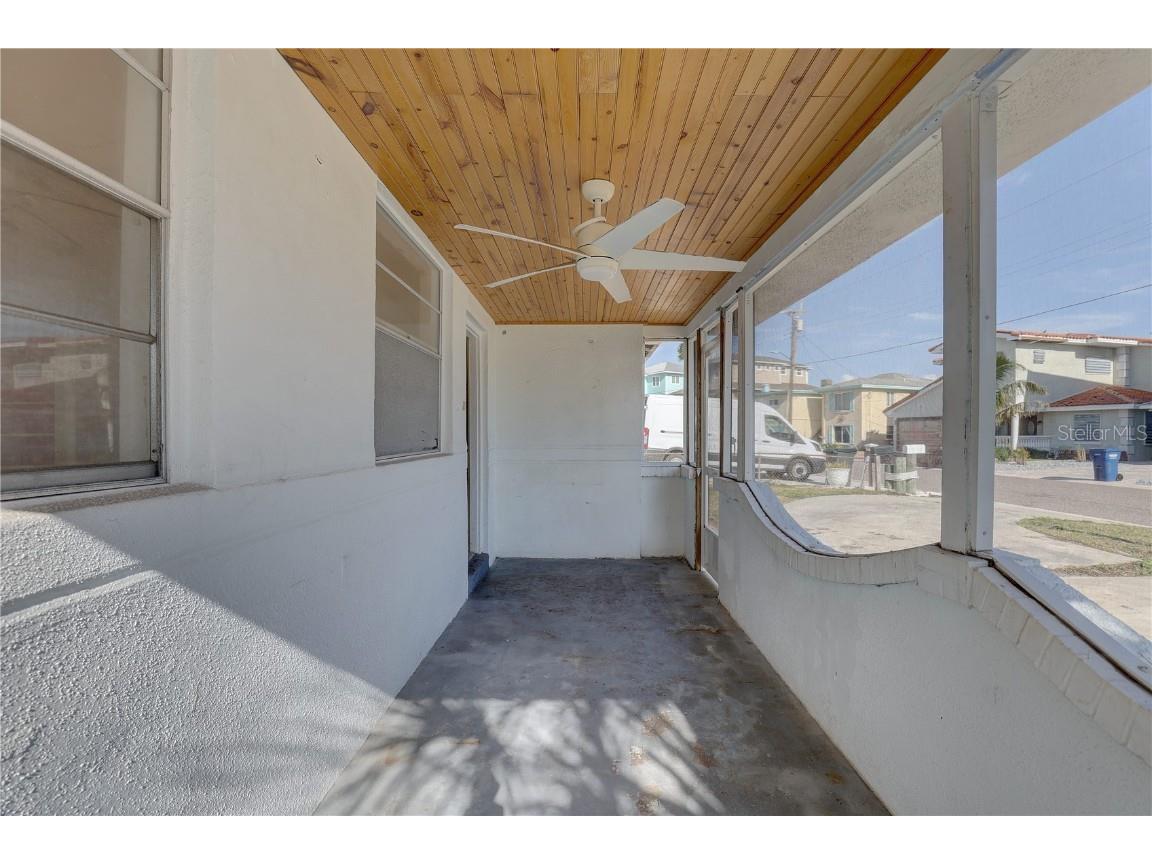 440 S Bayshore Drive Madeira Beach FL 33708 TB8369183 image6