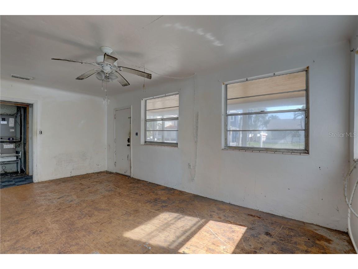 440 S Bayshore Drive Madeira Beach FL 33708 TB8369183 image9