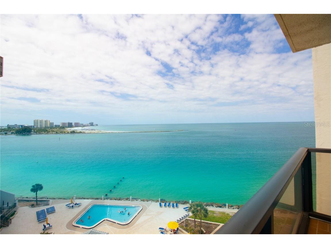 440 S Gulfview Boulevard #1002 Clearwater Beach FL 33767 U8246716 image1