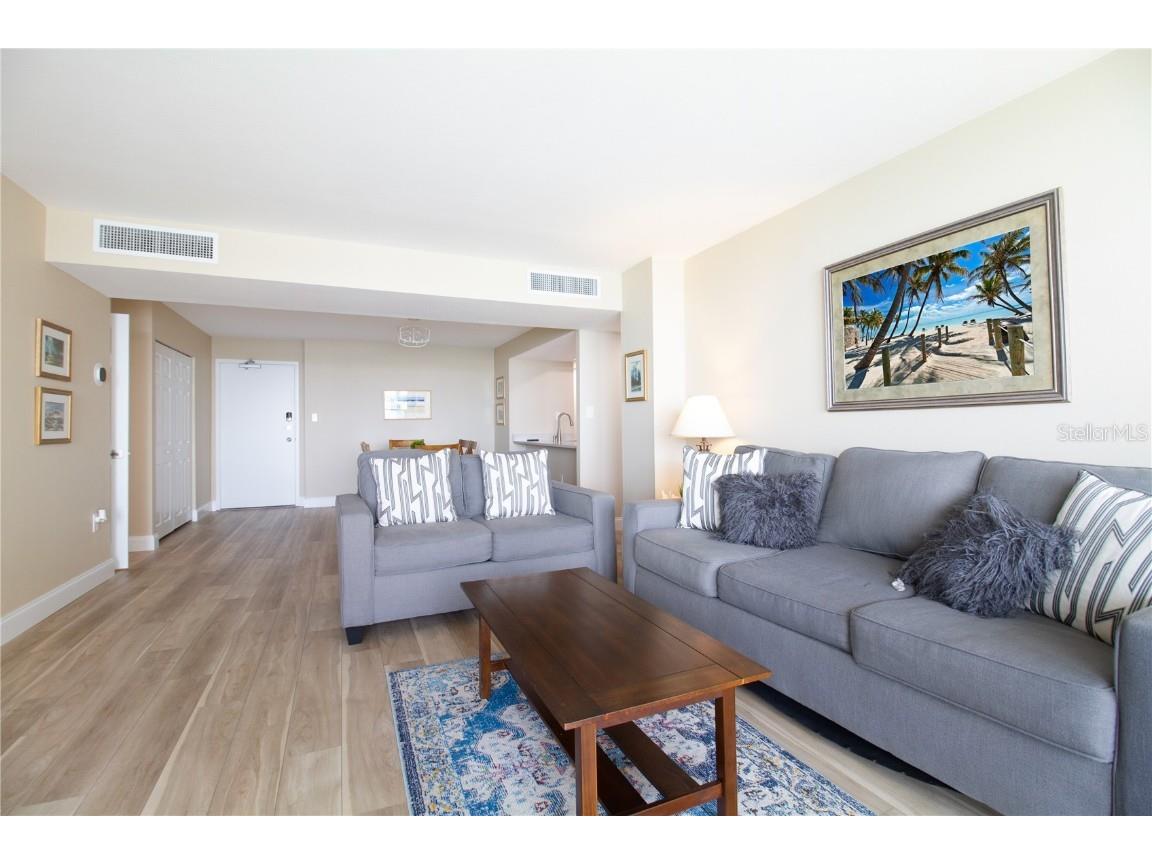 440 S Gulfview Boulevard #1002 Clearwater Beach FL 33767 U8246716 image17