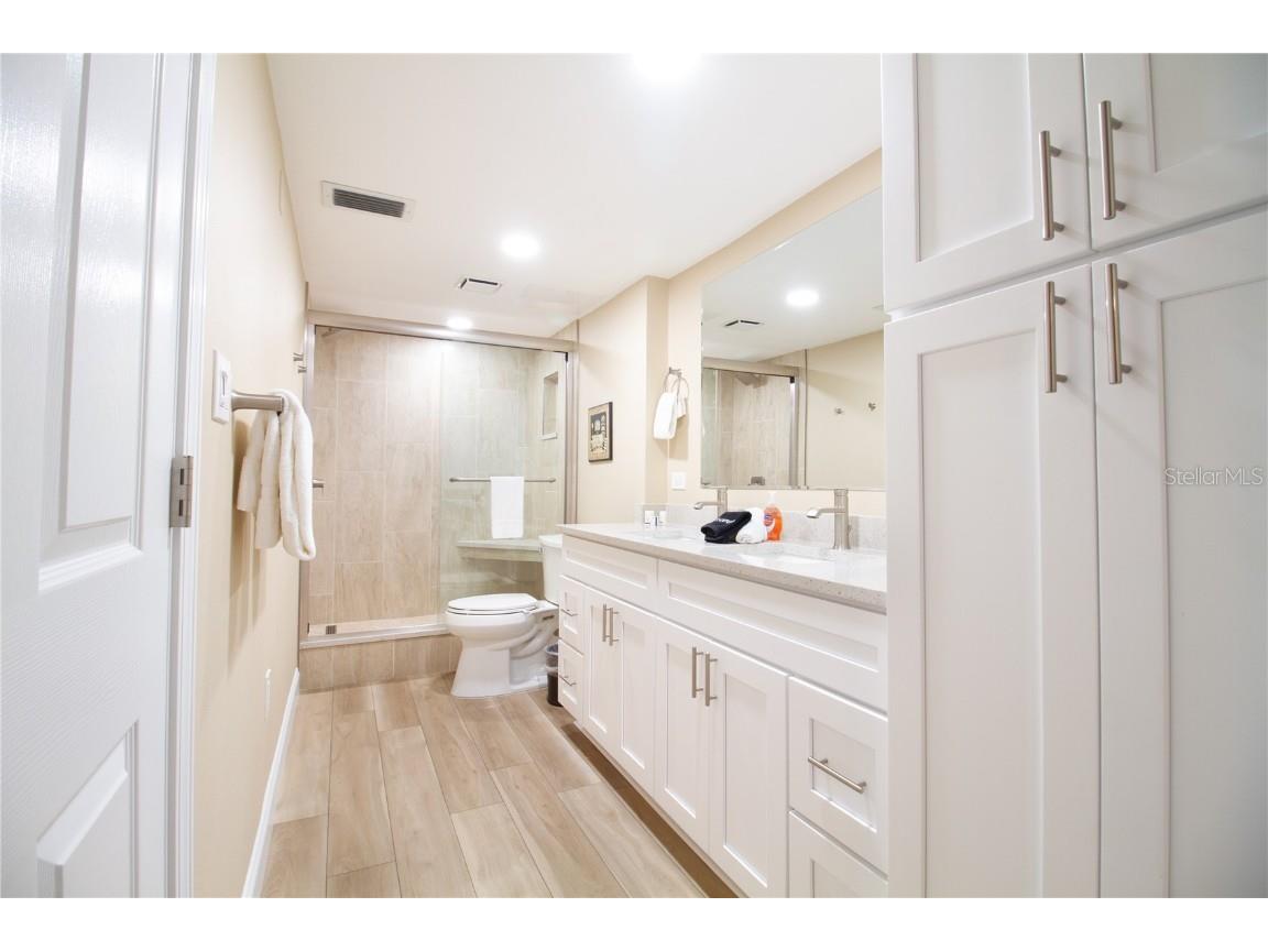 440 S Gulfview Boulevard #1002 Clearwater Beach FL 33767 U8246716 image21