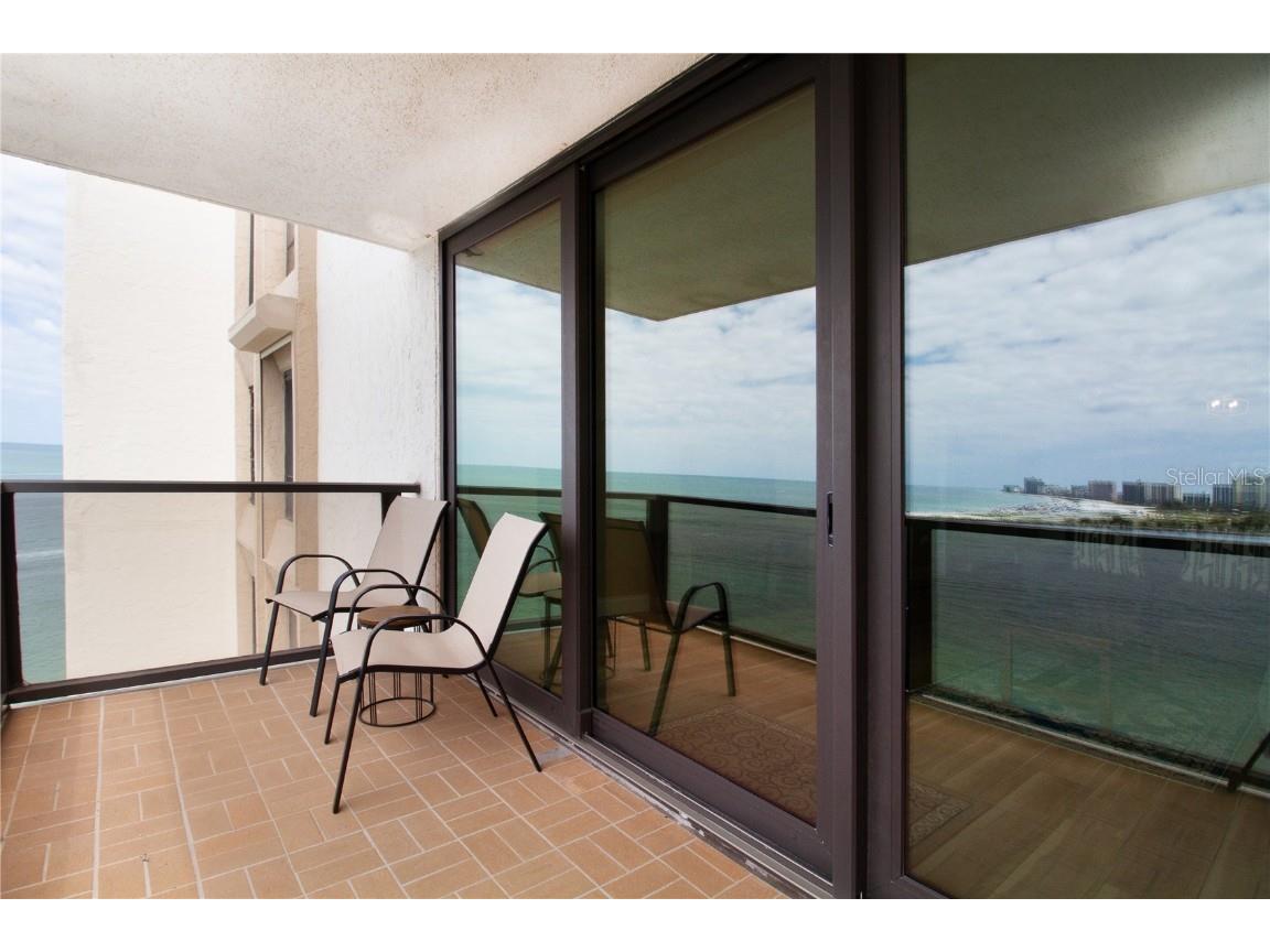 440 S Gulfview Boulevard #1002 Clearwater Beach FL 33767 U8246716 image4