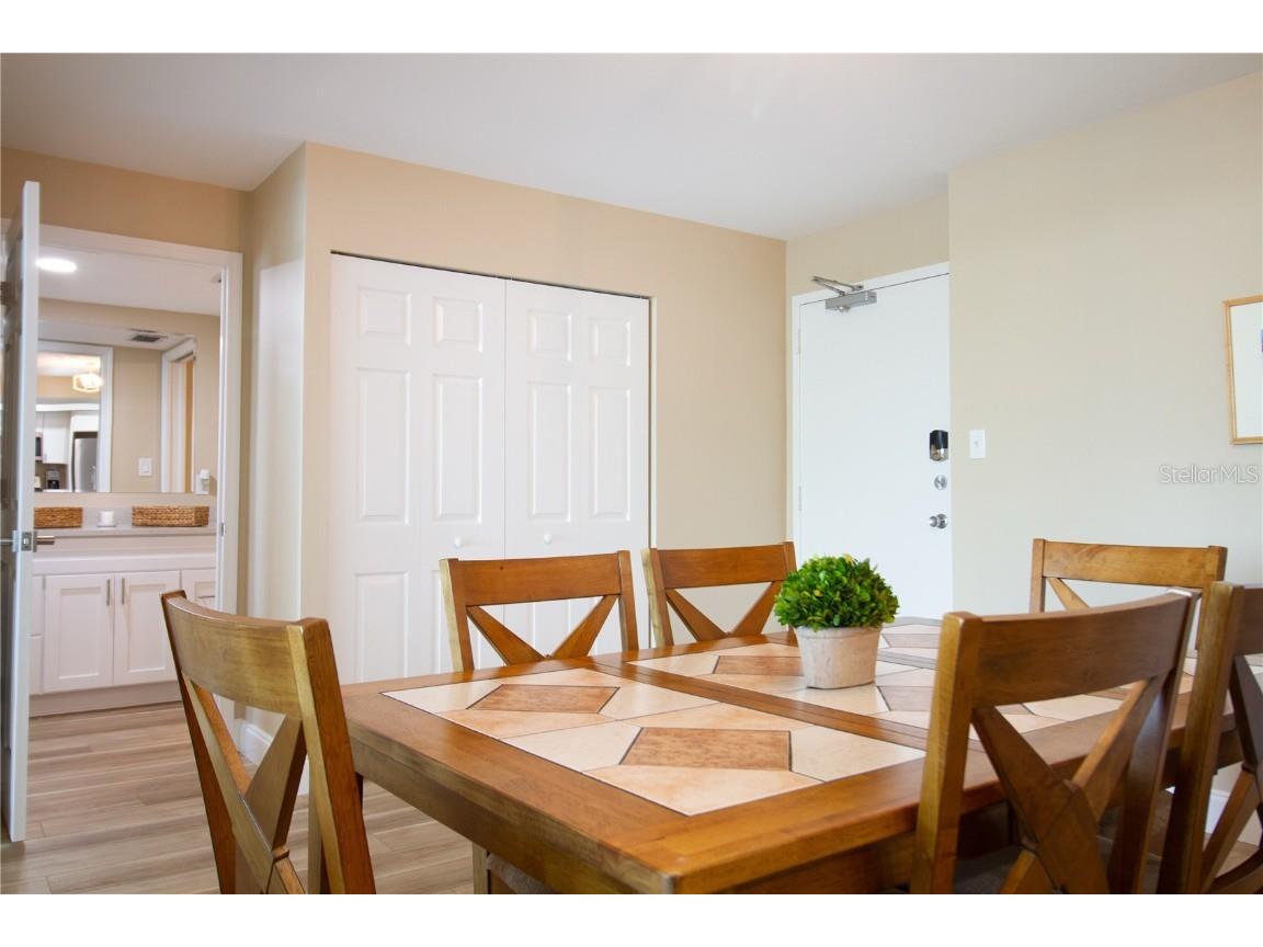 440 S Gulfview Boulevard #1002 Clearwater Beach FL 33767 U8246716 image6