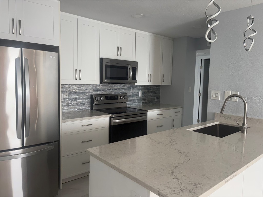 440 S Gulfview Boulevard #1004 Clearwater Beach FL 33767 - GULF OF AMERICA TB8453681 image10