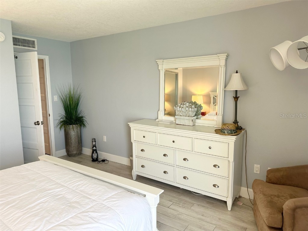 440 S Gulfview Boulevard #1102 Clearwater FL 33767 - GULF OF MEXICO U8197128 image21