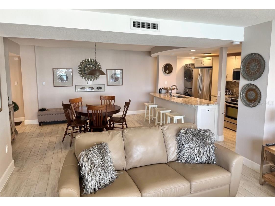 440 S Gulfview Boulevard #1102 Clearwater FL 33767 - GULF OF MEXICO U8197128 image4