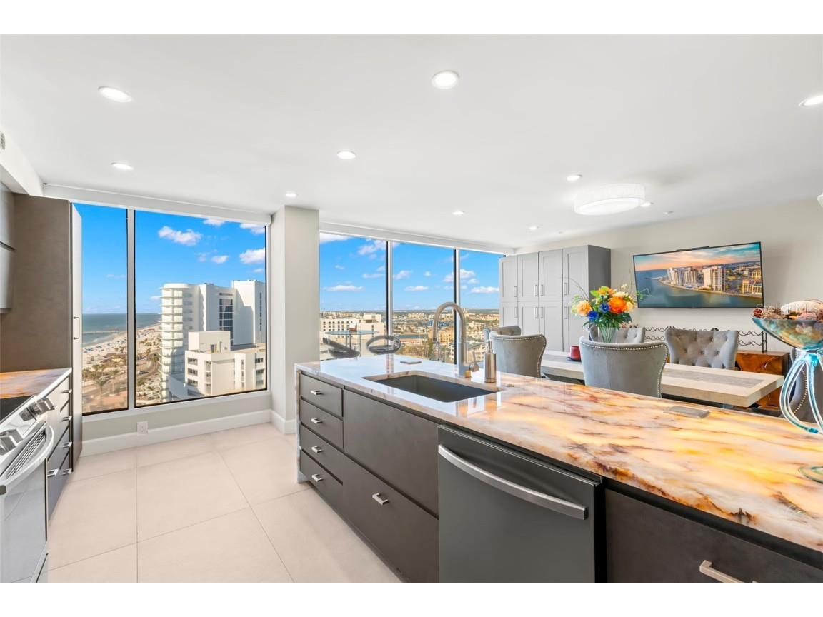 440 S Gulfview Boulevard #1701 Clearwater Beach FL 33767 TB8365643 image8